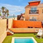 Amazing Villa By The Beach With Private Pool