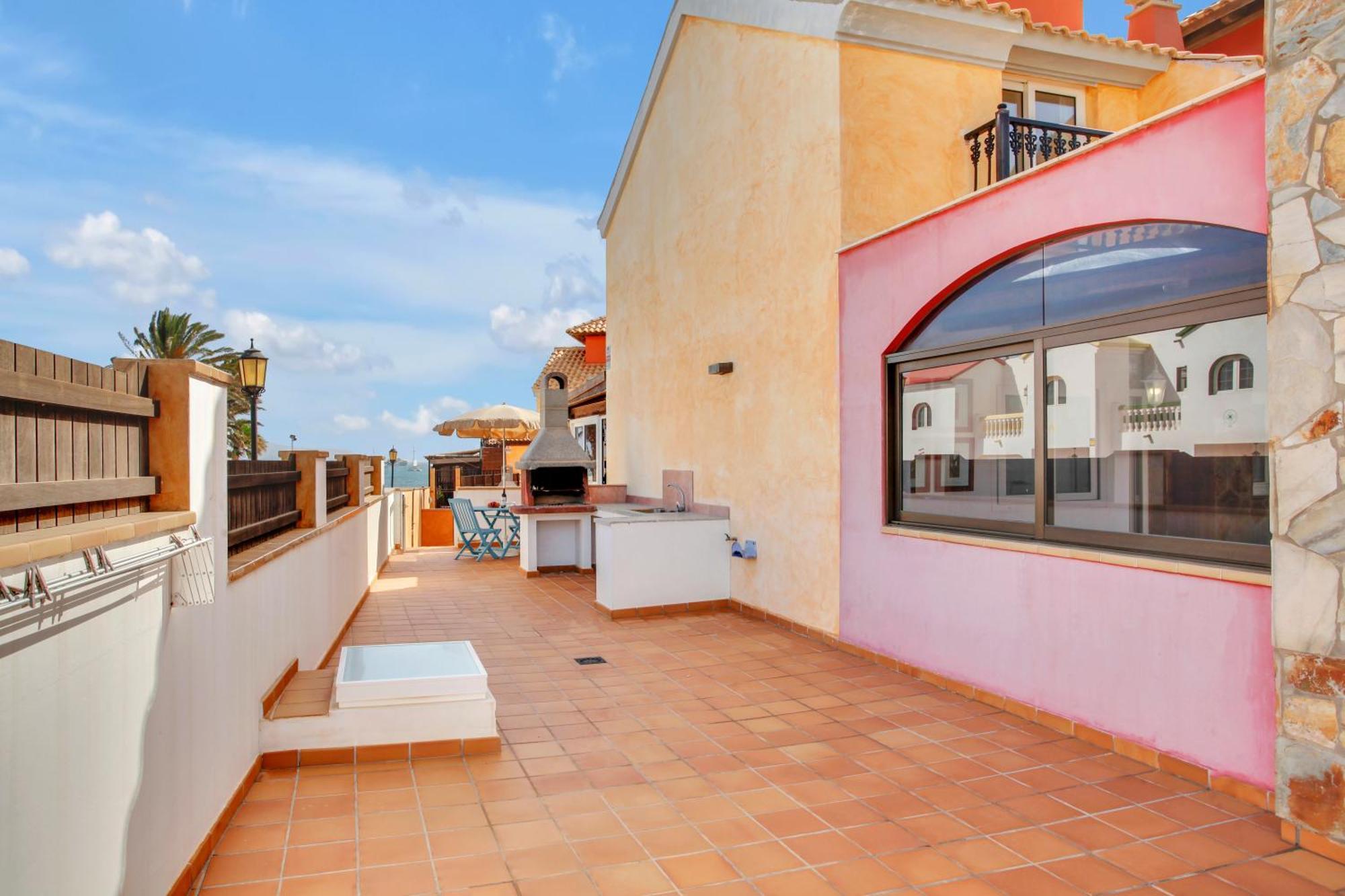 Amazing By The With Private Pool Villa Corralejo